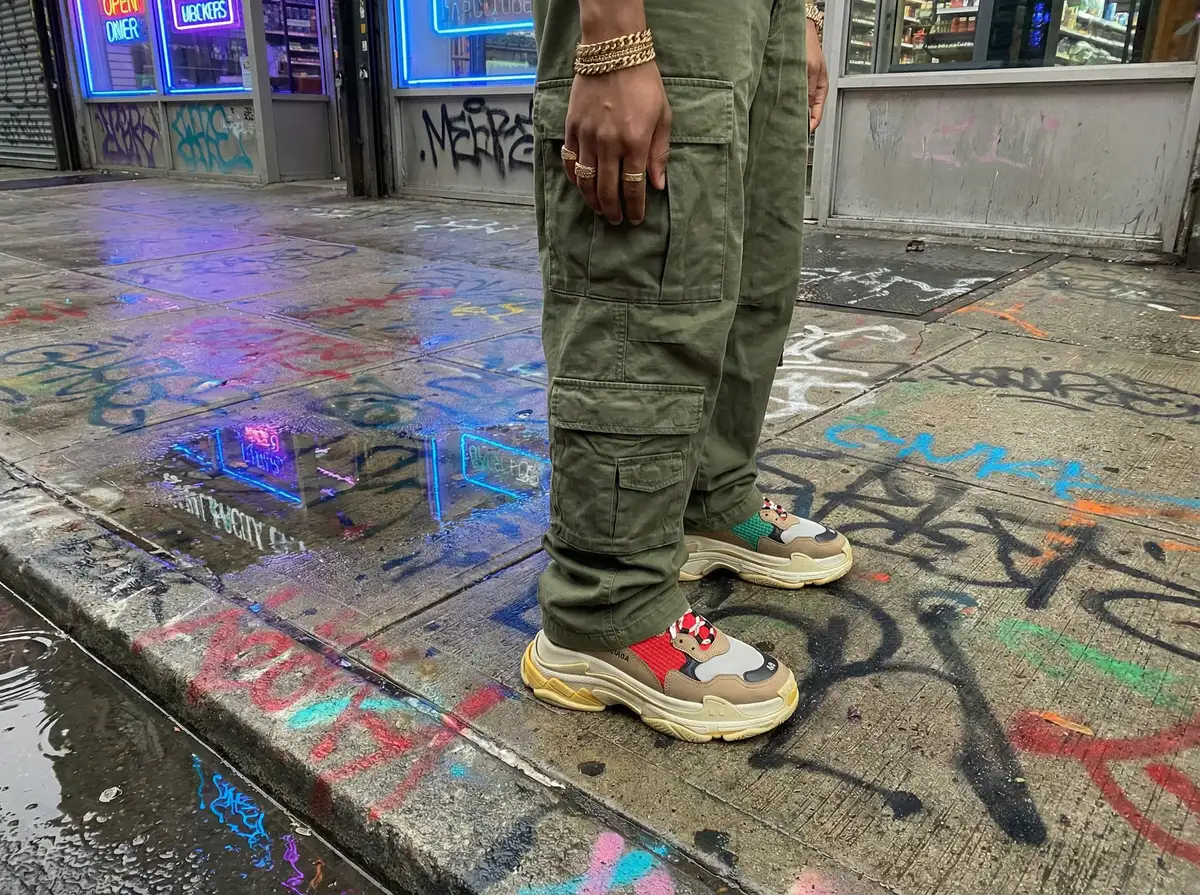 幸福宝APP在线官网入口IOS - 滑板鞋与街头穿搭细节